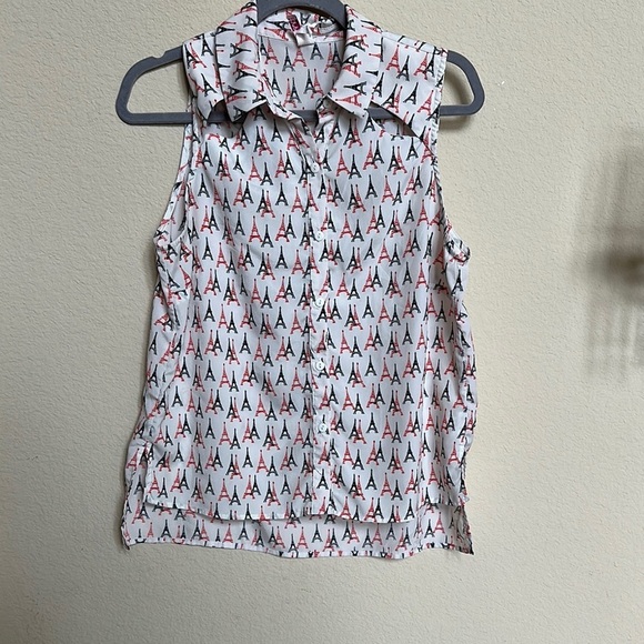 Pink and Red Geometric Notched Collar Tank Top
Vintage - Picture 1 of 7